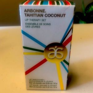 Tahitian Coconut Lip therapy